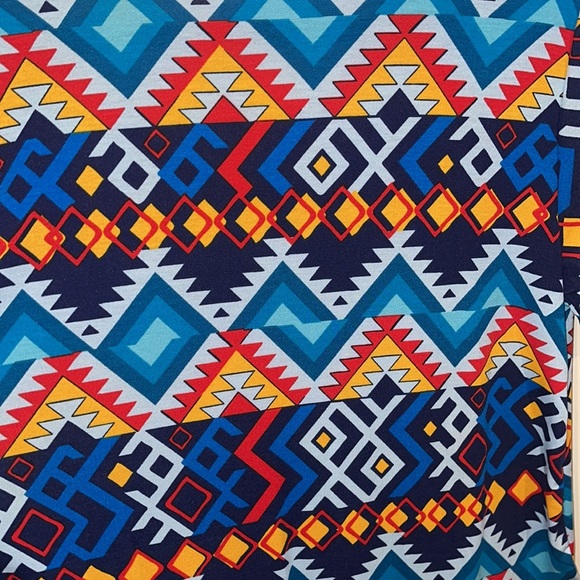 Lularoe Classic T top size medium - Picture 3 of 4